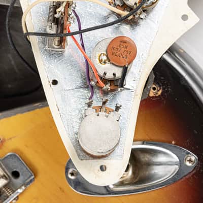 USED 1971 Fender Stratocaster with Rosewood Fretboard - Sunburst image 21