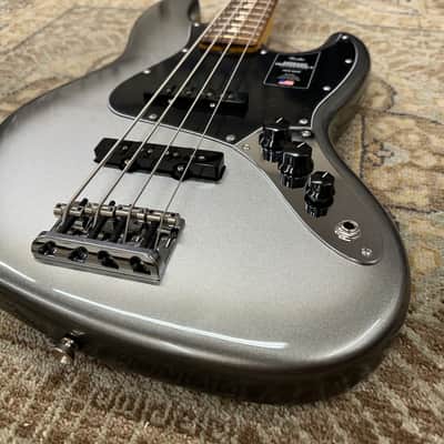 Fender American Professional II Jazz Bass in Mercury w/ Rosewood Fingerboard, Hardcase and Free Pro Setup image 3