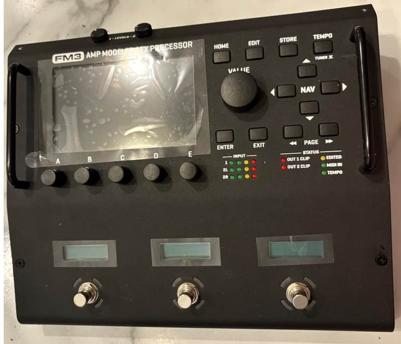 Fractal Audio FM3 Amp Modeler / FX Processor | Reverb Canada