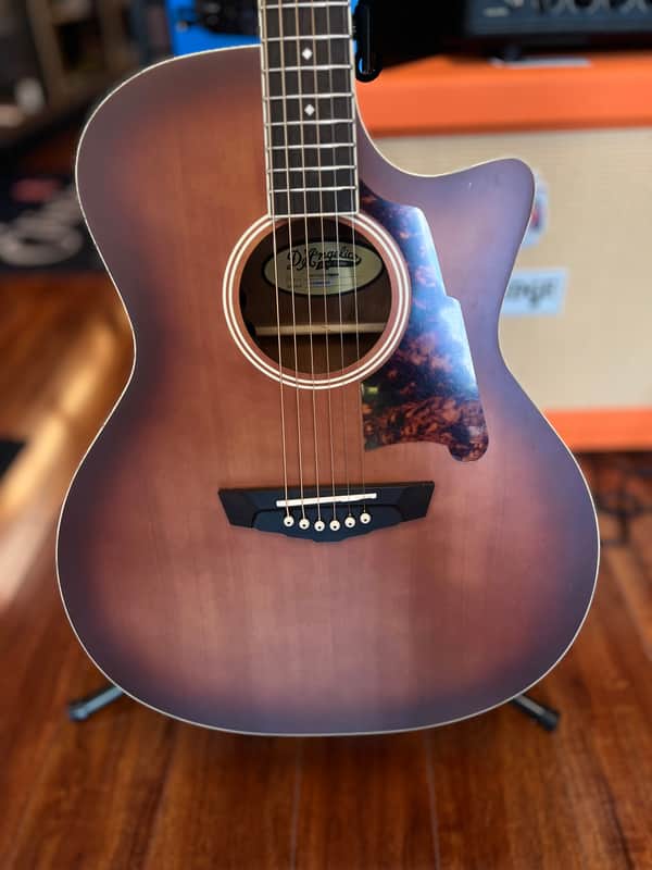 D'Angelico Premier Gramercy Grand Auditorium 2024 - Present - Caramel Burst image 1
