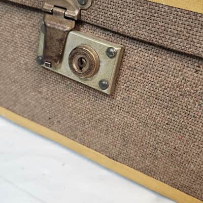 Vintage Lightweight Classical Guitar Case, Circa 1960s, Burlap Exterior, Red Interior image 8