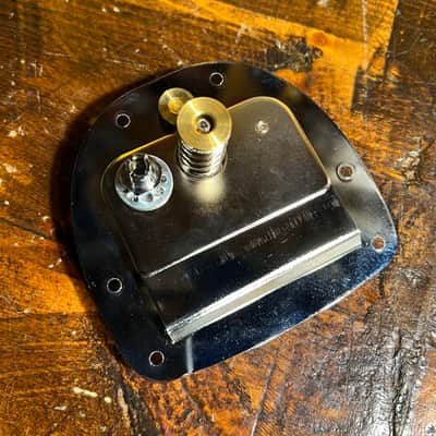 Tremolo y palanca Fender Jaguar/Jazzmaster Assembly Japan 0264248000 image 9