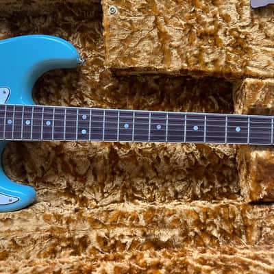 FENDER ERIC JOHNSON STRATOCASTER 2023 GUITAR WITH CASE image 3