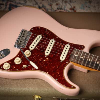 Fender USA Custom Shop 63' Relic Stratocaster Shell Pink image 8