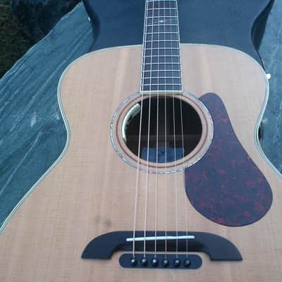 2011 K Yairi FYM-94 OOO size High-end Acoustic Guitar with LR Baggs PU+Yairi Hard Case image 20