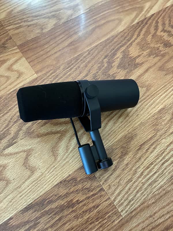 Shure SM7B Cardioid Dynamic Microphone 2001 - Present - Black image 1