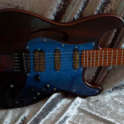GB Liuteria Traditional Strato semi hollow rosewood and blue resin image 6