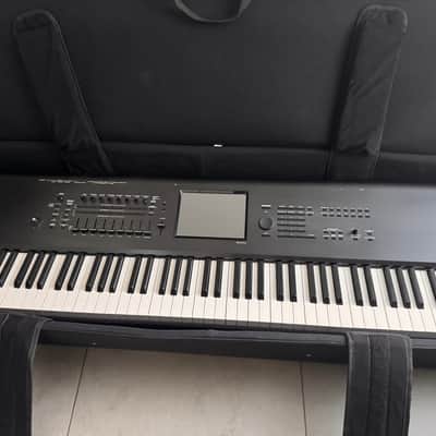 Korg Kronos X Music Workstation 88 Keys 2010s - Black  - With Gator GK-88 Lightweight 88-Note Keyboard Case with Wheels image 13