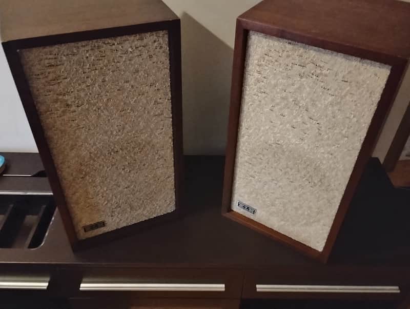 KLH Legendary Model Six Large Speaker Set image 1