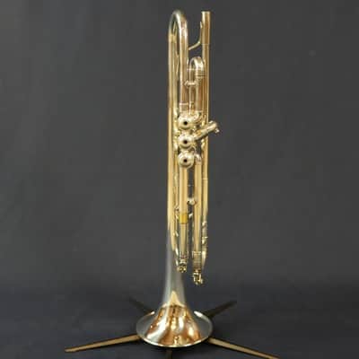 Yamaha YTR-8335 Xeno Trumpet w/Case - Used image 7