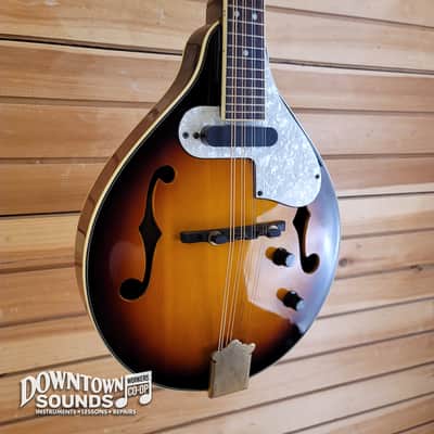 Fender Mandorin FM-52E フラットマンドリン Fender FM-52E Mandolin Sunburst 1999 – Chicago Music Exchange