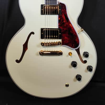 Mint Epiphone Inspired by Gibson Custom 1959 ES-355, Classic White, W/HSC 2025 image 11