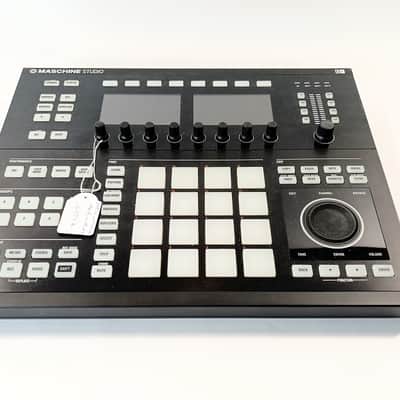 Native Instruments Maschine Studio (Warranty) image 2