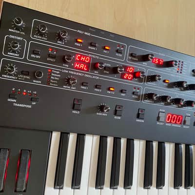 Dave Smith Instruments Prophet 6 49-Key 6-Voice Polyphonic Synthesizer 2015 - 2018 - Black with Wood Sides image 4