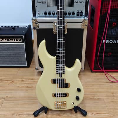 Yamaha BB5000 MIJ original 5string bass guitar vintage japan player collector rare image 2