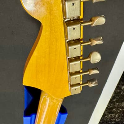 Fender JM66-80 Jazzmaster 2003 - Sunburst image 11