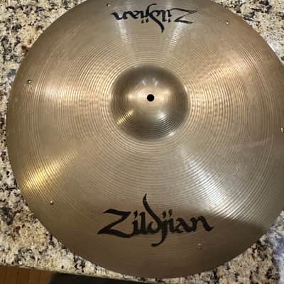 Zildjian Avedis 22” heavy ride 1970’s image 1
