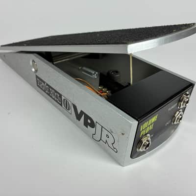 Ernie Ball P0-6180 VP JR. 250K Passive Volume Pedal Excellent Condition with Box image 8