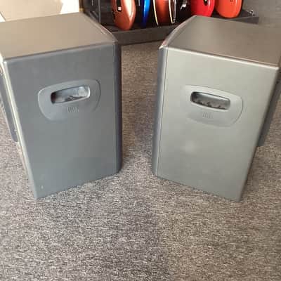 JBL LSR4326P Powered Monitor Pair image 3