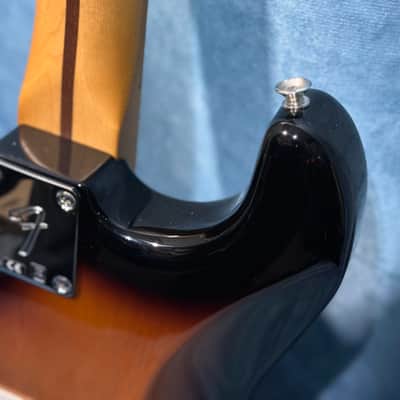 Fender Vintera '50s Stratocaster Modified with Maple Fretboard 2021 - 2-Color Sunburst image 18