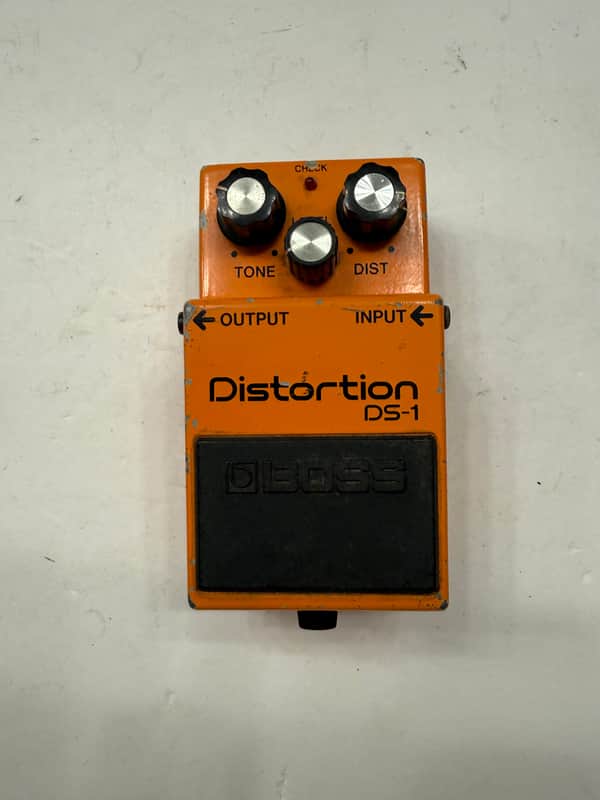 Boss Roland DS-1 Distortion Vintage 1982 Guitar Effect Pedal MIJ Japan image 1