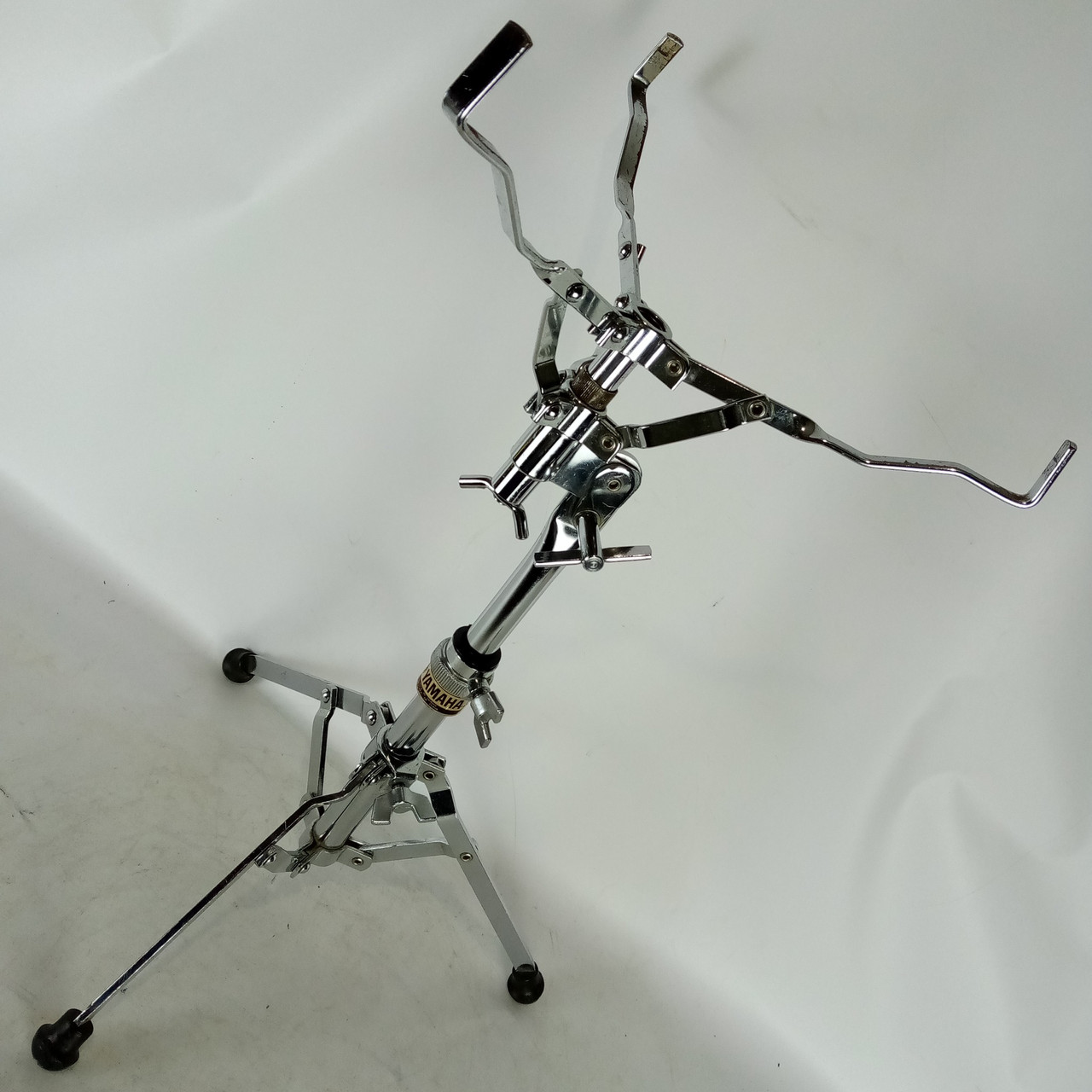 Yamaha Snare Drum Stand Adjustable Side-Basket Single-Braced Tripod Chrome 80s* — main photograph
