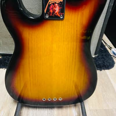 Squier Vintage Modified Precision Bass TB 2008 - 2012 - 3-Color Sunburst image 8