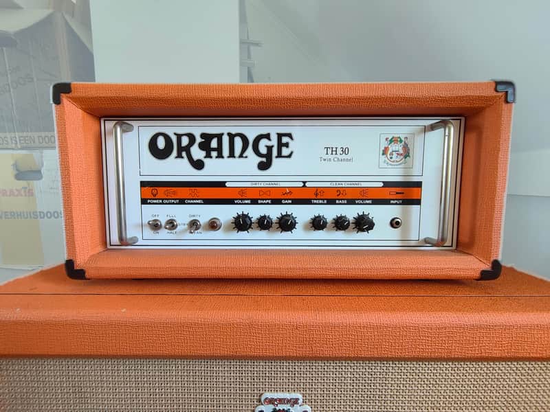 Orange TH30 Head + Footswitch + THON Flightcase image 1