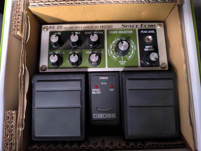 Boss RE-20 Space Echo