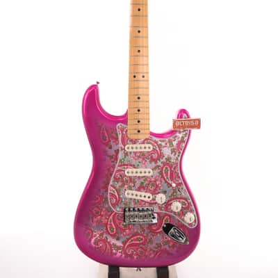 Fender MIJ Limited Edition Paisley Stratocaster 2026 Pink Paisley 3523gr image 2