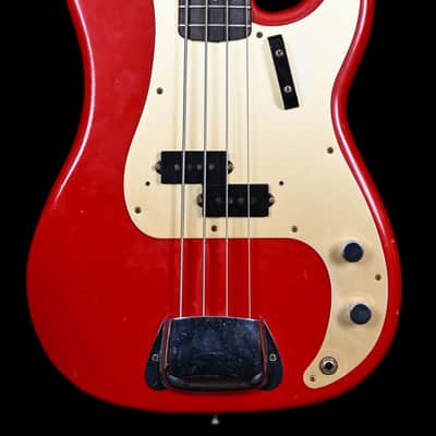 Fender Custom Shop LTD Precision Bass from 2021 in Dakota Red with original Hardcase image 3