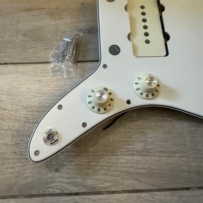 2025 Fender FSR Custom Shop Fat 60s Jazzmaster Pickups American Vintage II '66 LOADED Pickguard Eggshell White USA 1966 Limited Edition image 3