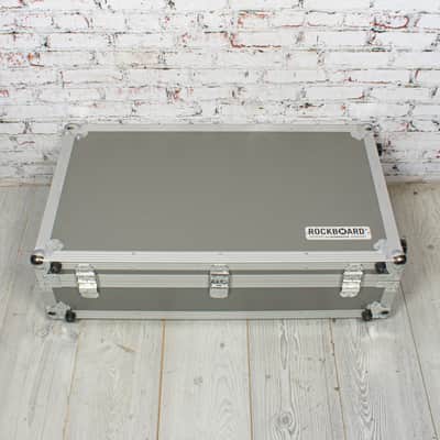 Rockboard by Warwick - Cinque 5.2 16x24 Pedalboard w/Flight Case - USED image 4