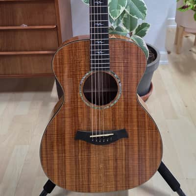 Taylor K-22 PRESENTATION 1998 TIME CAPSULE CASE QUEEN 00 Grand Concert American USA Custom Shop Masterbuilt AAAAA FLAME KOA Master Built K22 Acoustic Guitar Presentation Series 1 of 1 RARE Presentation Series image 18