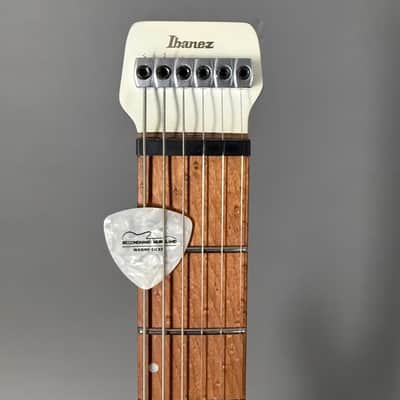 Ibanez Ichika Nito ICHI10-VWM Vintage White Matte Gigbag image 4