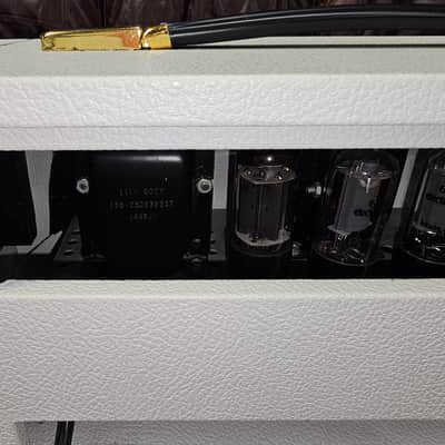 Custom Amp Deluxe Style image 8