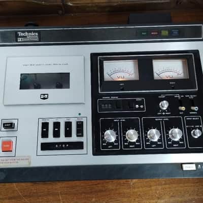 Technics RS276US cassette deck in excellent condition, serviced. - 1970's image 1