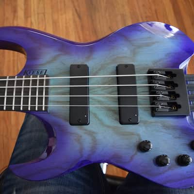 Kiesel Vader Bass , left handed 4 string model , Beautiful specimen, Ash body image 2