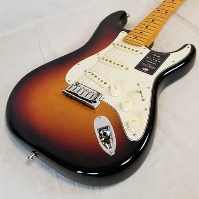 Fender American Ultra Stratocaster, Maple Fingerboard, Ultraburst W/HSC image 8