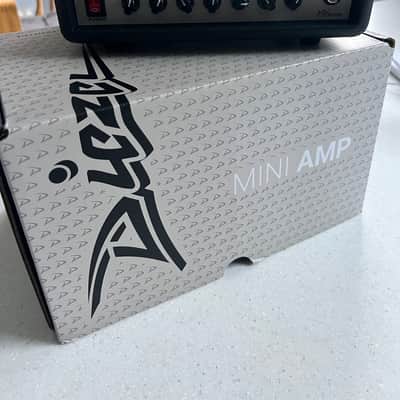 Diezel VH-Micro 30-Watt Solid State Guitar Amp Head 2021 - Present - Black image 2