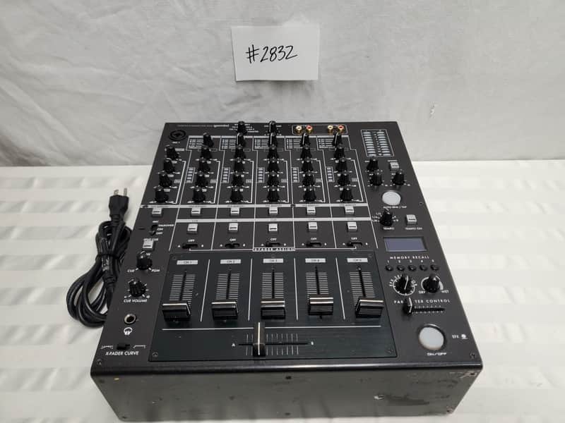 GEMINI CS-02 5 CHANNEL DJ MIXER WITH EFFECTS #2832 GOOD WORKING CONDITION image 1
