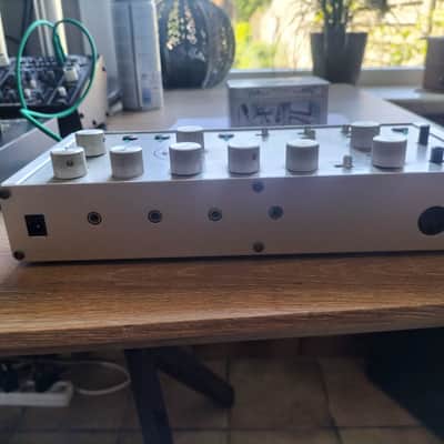 RARE acidlab bassline 1 image 2