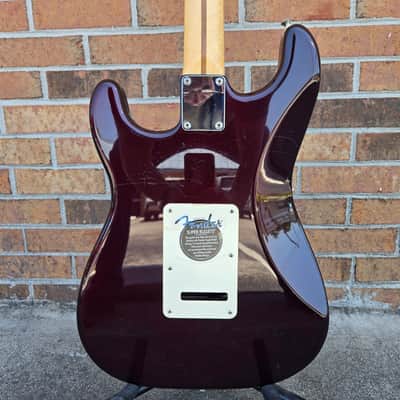 Fender Standard Stratocaster w/ Rosewood Fretboard 2001 - Midnight Wine image 11