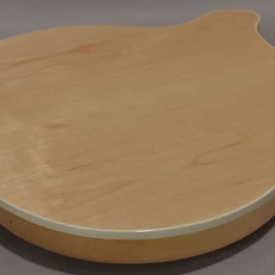 2001 Rickenbacker 360 Mapleglo Finish w/OHSC image 15