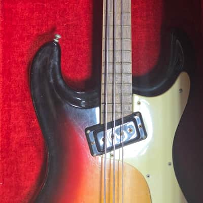 Mosrite The Ventures Model 1965 - Sunburst image 11
