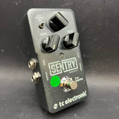 【未開封新品】tc electronic SENTRY NOISE GATE TC Electronic Sentry Noise Gate Guitar Effects Pedal | Guitar Center