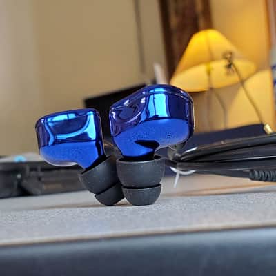 FCS-H3 Triple Driver Hybrid Stage In-Ear Monitor image 1