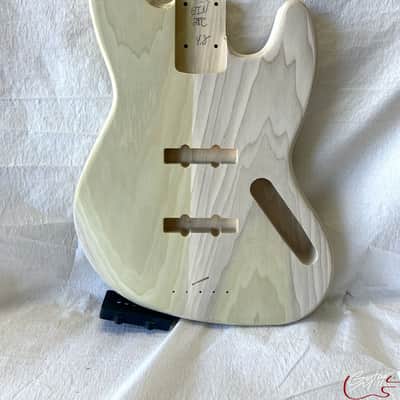 Guitar Mill '60s J-Style Bass Body / 2 pc. Poplar (#GIN-3508) image 1