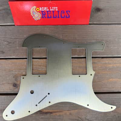 Real Life Relics Aged Gold Anodized Pickguard for Fender® Stratocaster® 11 Hole HH    [PGAS4]