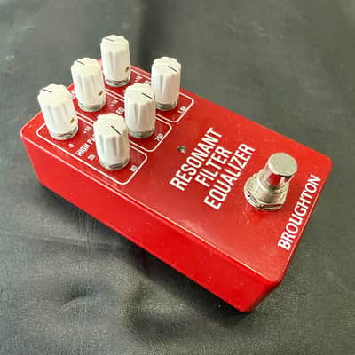 Broughton Audio Resonant Filter Equalizer Pedal 2024 - Present - Red- pre owned image 3